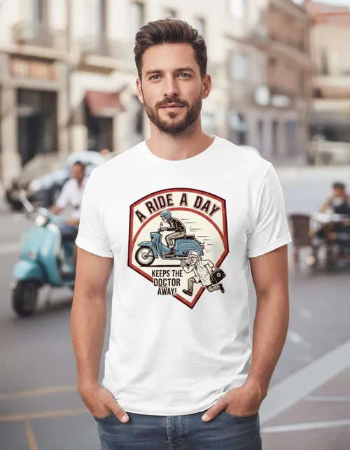 A Ride a Day keeps the Doctor away | Kultiges Schwalbe-Herrenshirt für echte Ossis mit Benzin im Blut