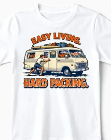 Easy Living. Hard Packing. | Lustiges Camper & Vanlife T-Shirt für Kinder & kleine Weltenbummler weiss Close-Up