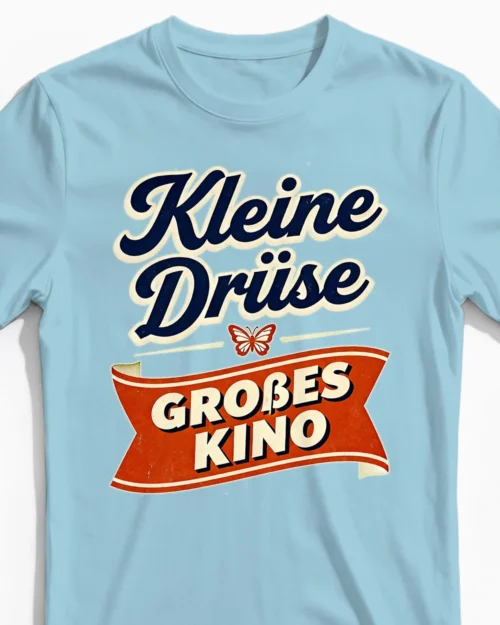 Kleine Drüse, großes Kino | Modernes Hashimoto-Herrenshirt hellblau Close-Up