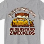 Besatzungszone | Das freche Hunde-Kindershirt für geduldige Hundefreunde graumeliert Close-Up