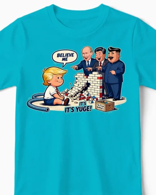 Trumps Yuge Wall Satire Kindershirt hellblau CloseUp